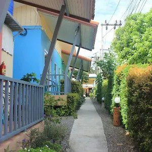 Baan Sri Lanta Ko Lanta